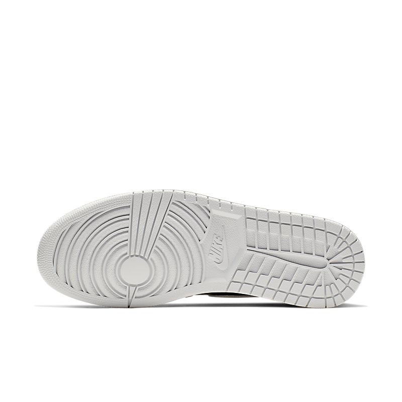 Tênis Nike Air Jordan 1 Retrô High OG Neutral Sneakers Grey - 555088-018