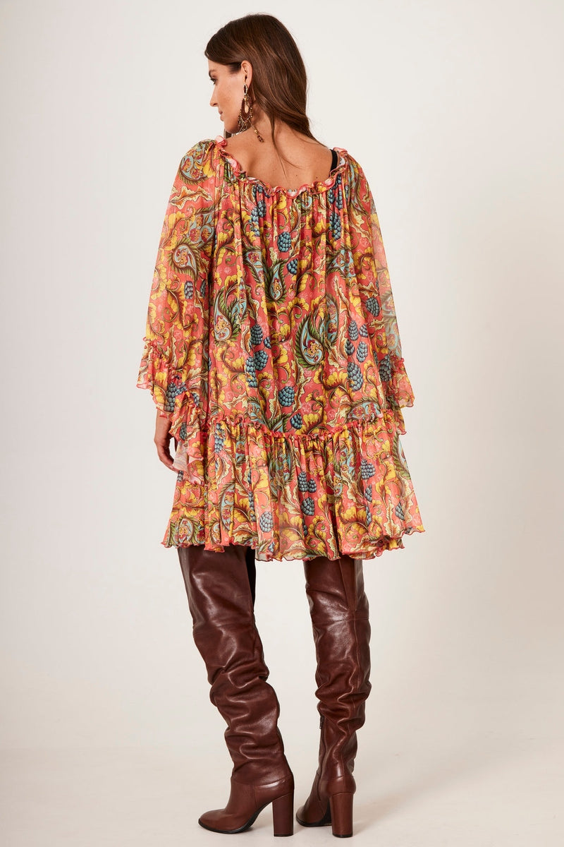 Vestido Curto De Tule Ciganinha Salmão Yacamim D24