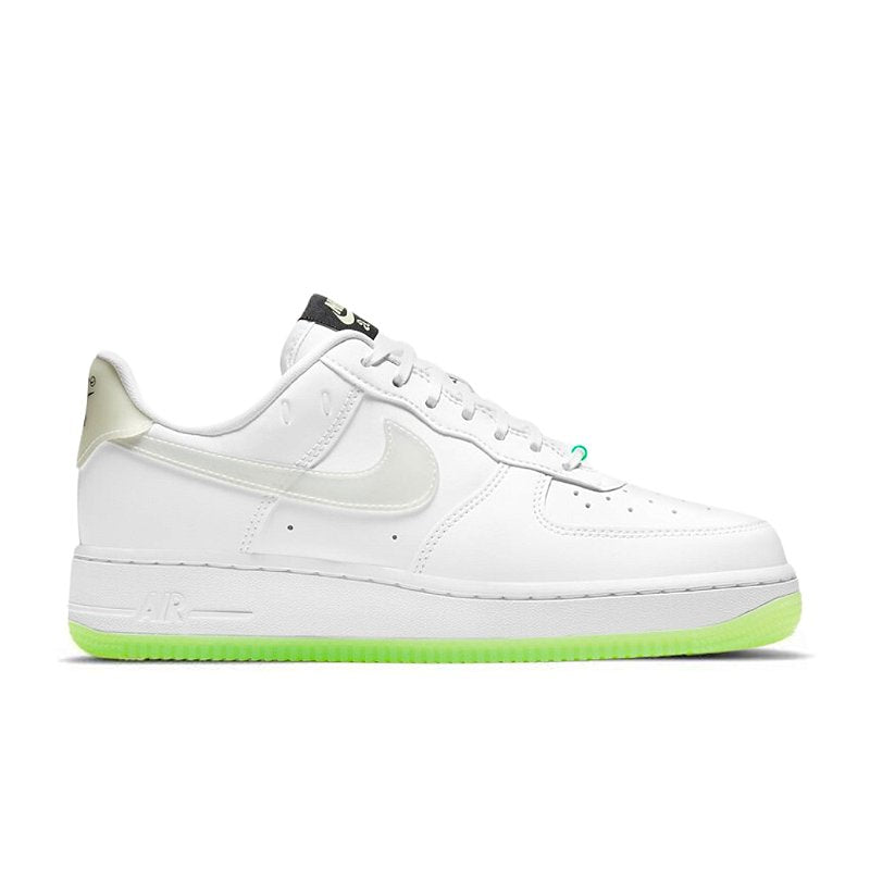 Tênis Nike Air Force 1 '07 LX Have A Nike Day - CT3228-100