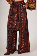 Calça Saruel Pantalona Marrom Estampado Yacamim I9