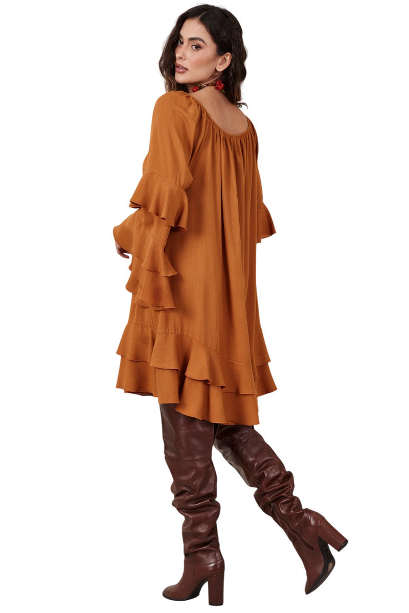 Vestido Curto Decote Ombro A Ombro Caramelo Yacamim D11