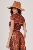 Cropped Com Mangas Curtas Terracota Estampa Cashmere Yacamim A5