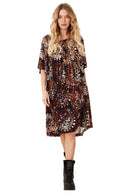 Vestido Curto Decote Ombro A Ombro Estampa De Batik Marrom Yacamim C10