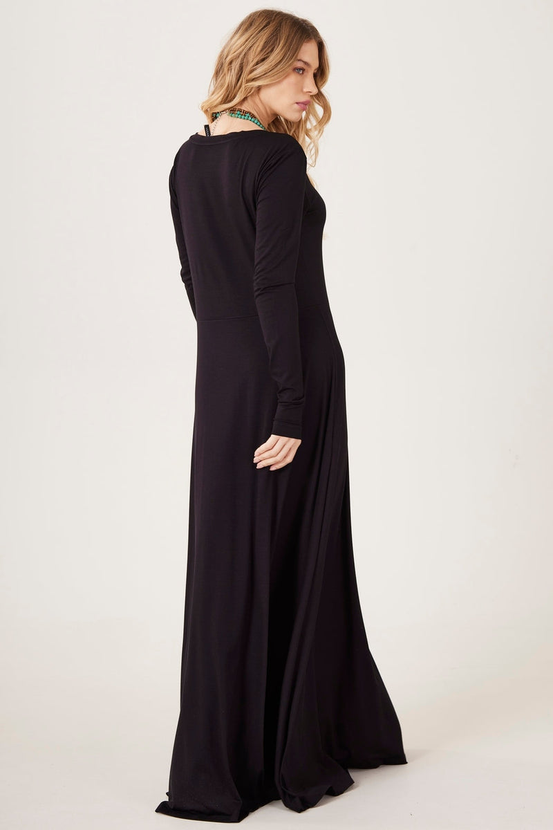 Vestido Longo Com Mangas Justas Preto Yacamim D6