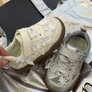 Tênis Infantil Florzinhas e Lacinho