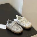 Tênis Infantil Florzinhas e Lacinho